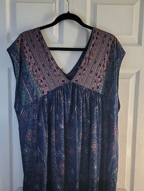 Lucky Brand Blue Paisley V-Neck Tank